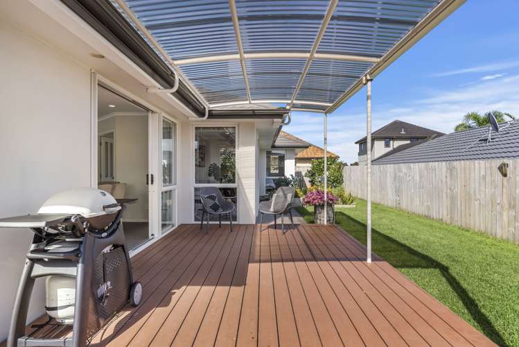 17 Northbrook Close Greenhithe_19