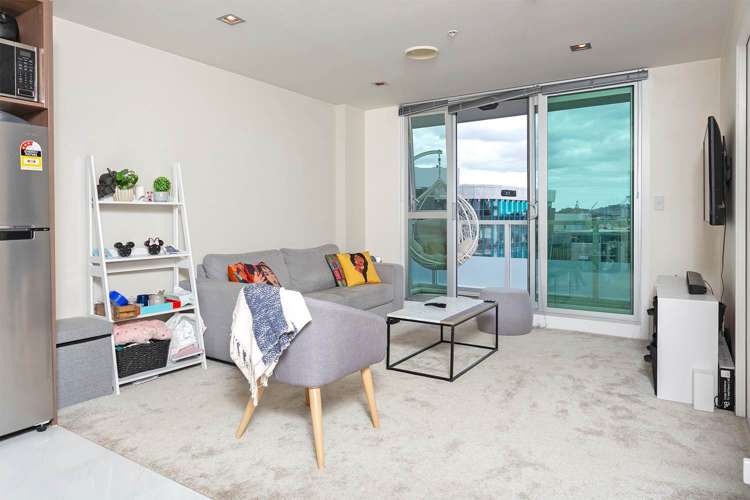 704/85 Beach Road Auckland Central_0