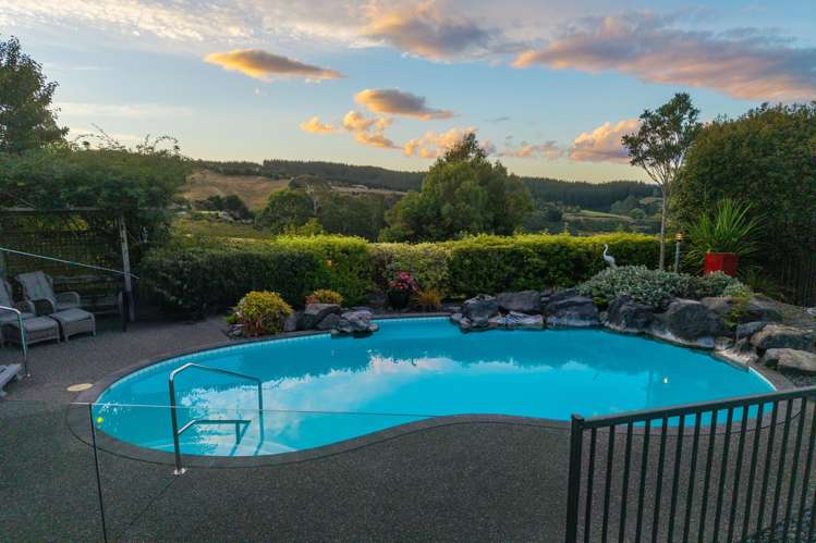 309 Golden Hills Road Redwood Valley_28
