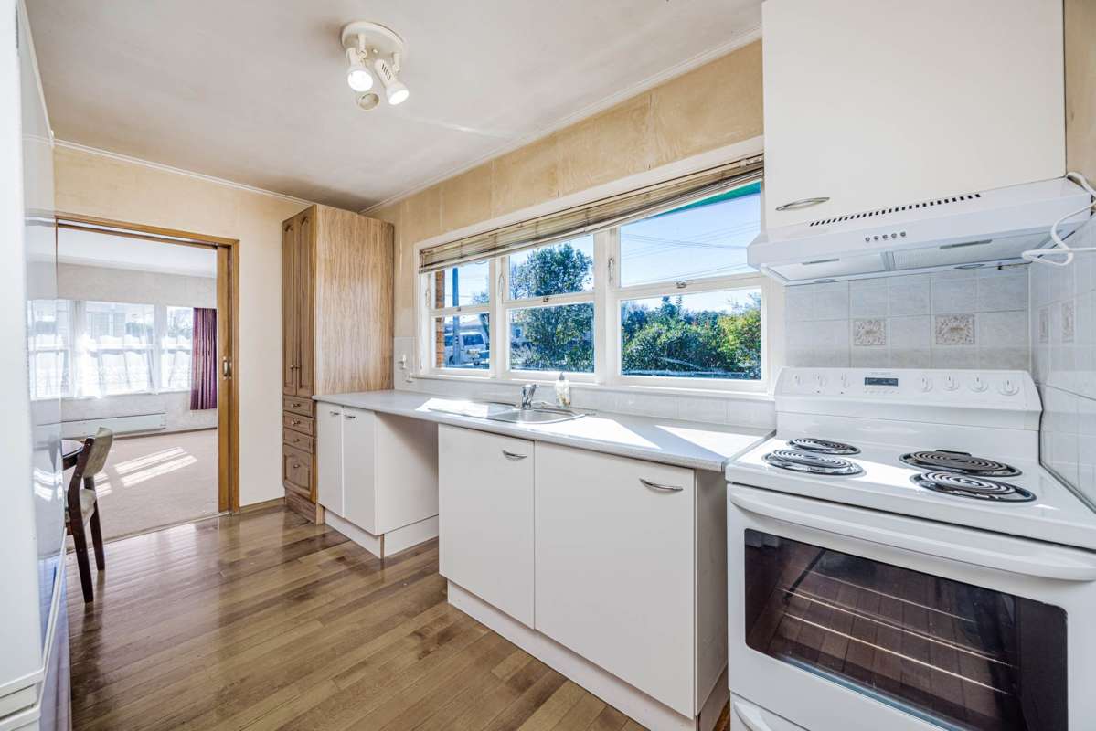 1/4 Russell Road_4