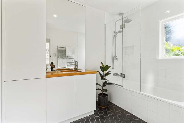 11 Lanigan Street Birkdale_11