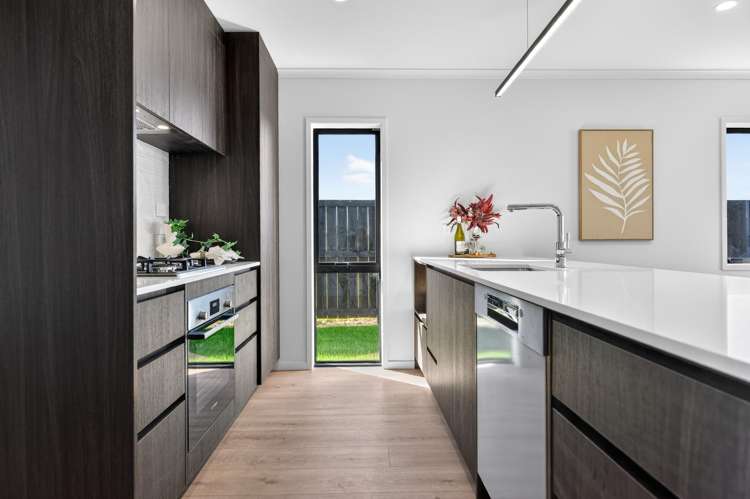 18 Tiroake Street Ruakura_8