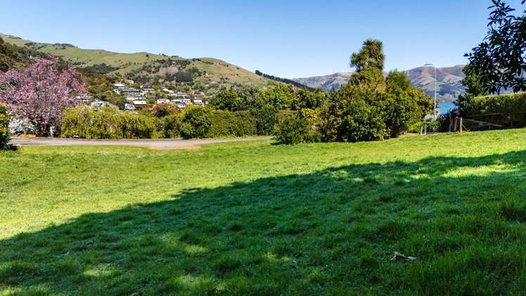 29 Settlers Hill Akaroa_4