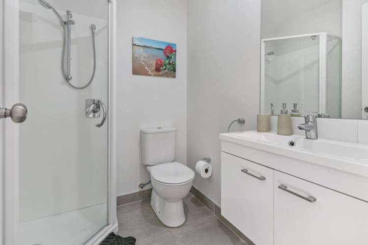 16 Bayview Park Lane Orewa_15