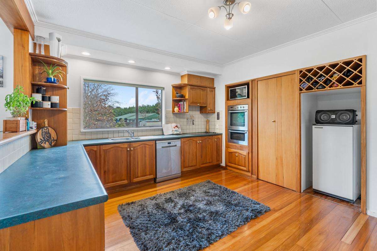 22 Dukes Road North_5