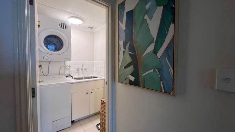 802/8 Albert Street Auckland Central_14