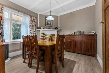 152 White Swan Road_2