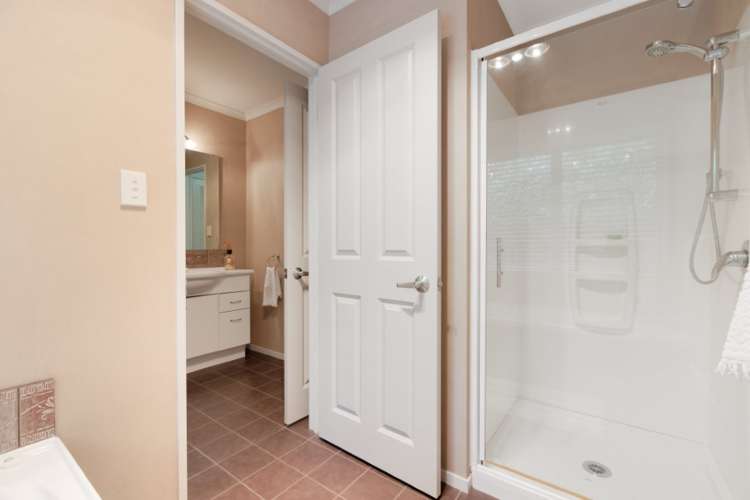 9 Orion Drive Welcome Bay_12