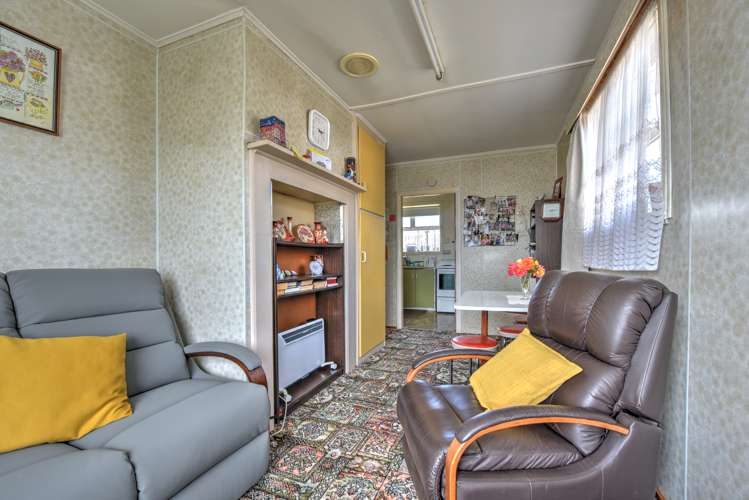 2 Churchill Avenue Gore_15