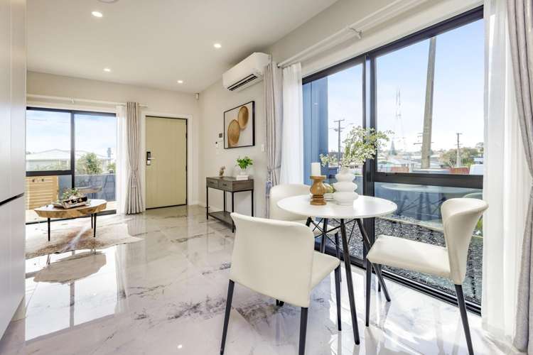 1/3 Capsticks Road Otara_1