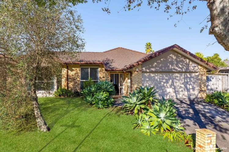 6 Bibury Ave_0