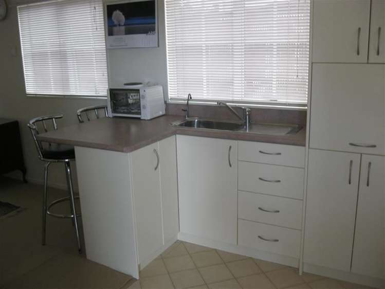 340b Lake Road Hauraki_2