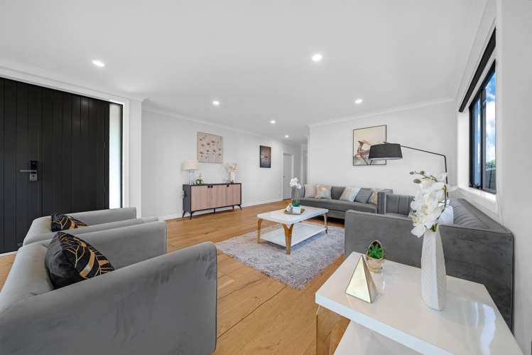 66A Marine Parade Mellons Bay_14