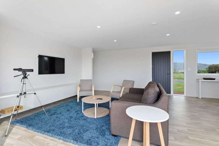 24 Rawinia Place Te Kaha_28