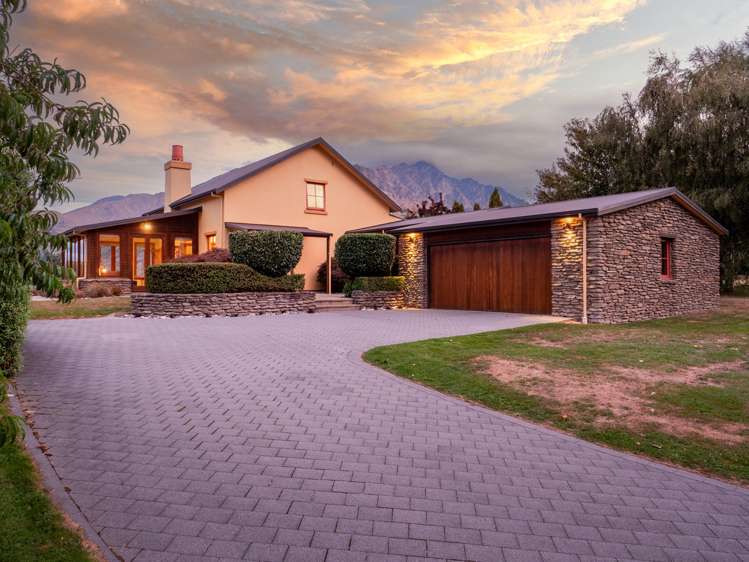 9 Sledmere Drive Lower Shotover_22