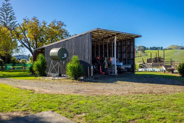 819 Eighty Eight Valley Road Wakefield_22