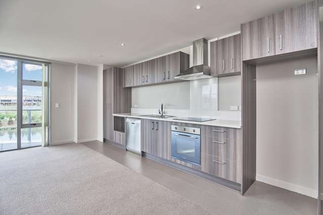 304/5 Rose Garden Lane Albany_3