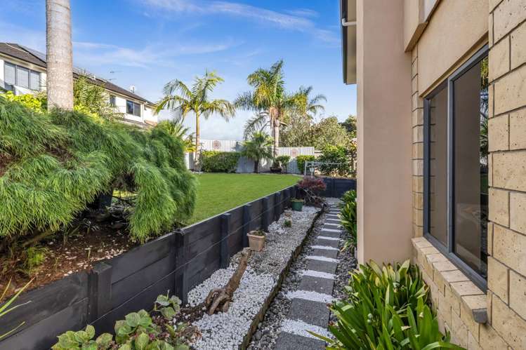 17 Ysabel Crescent The Gardens_43