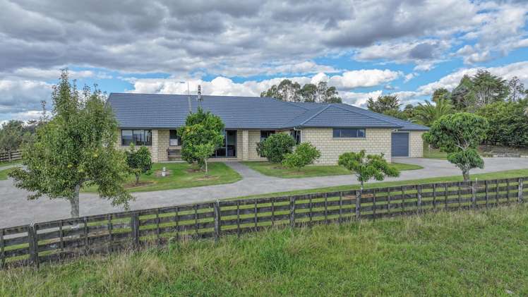 800 Tuhikaramea Road_4