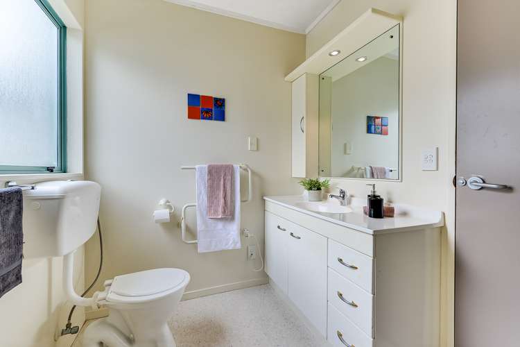 166b Cambridge Road Hillcrest_17