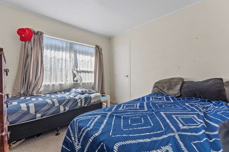 15 Dillon Crescent Clover Park_9