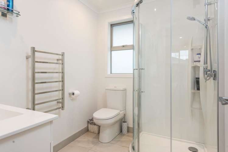 132 The Boulevard Papamoa_13