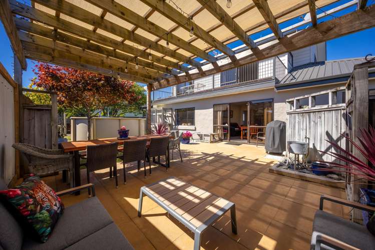 58 Aldinga Avenue Stoke_9