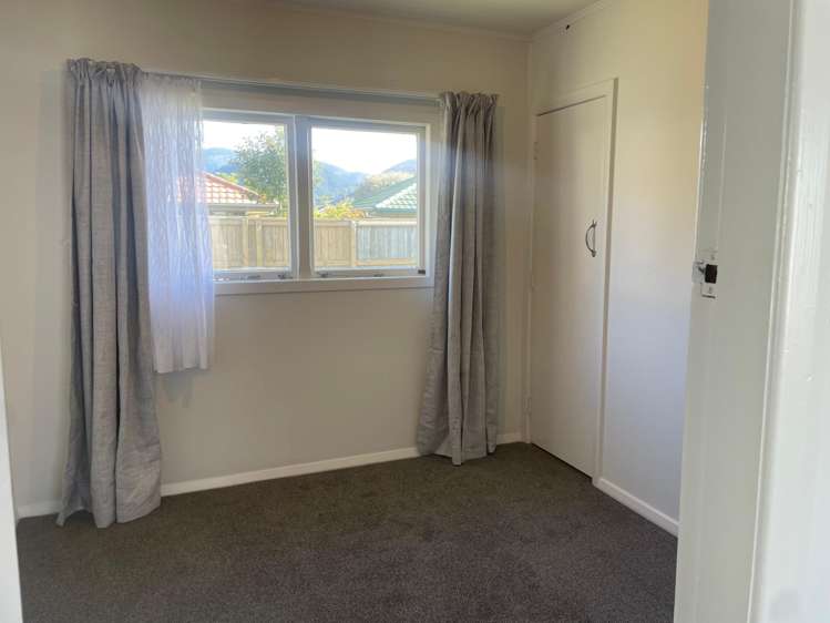  8/20 North Road The Wood_6