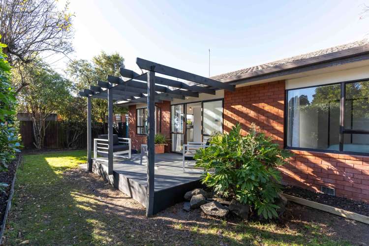 2/19 Raupo Street Bromley_24