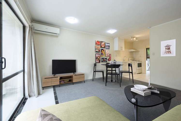 2/22 Longford Street Mt Wellington_0