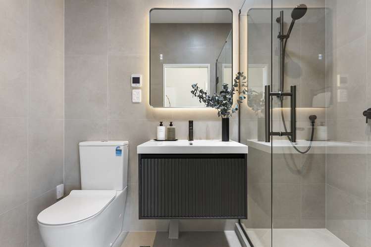 2/29 Bracken Avenue Takapuna_19