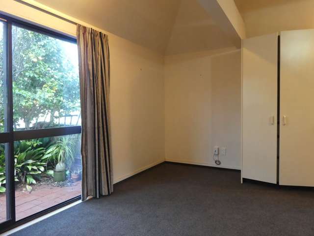 1/166 Moxham Avenue Hataitai_3