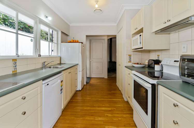 2 Callis Avenue Opaheke_5