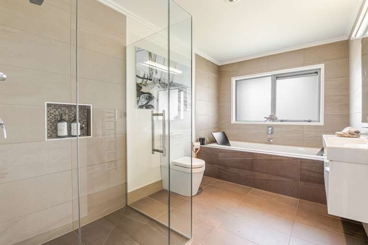 1009 Kahikatea Flat Road Waitoki_26