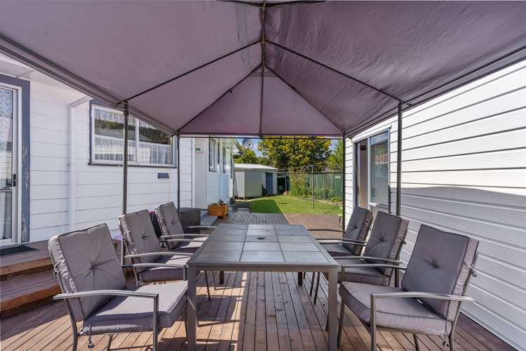 16 Awakino Place Manurewa_10