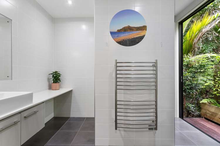 192A Huia Road Titirangi_16