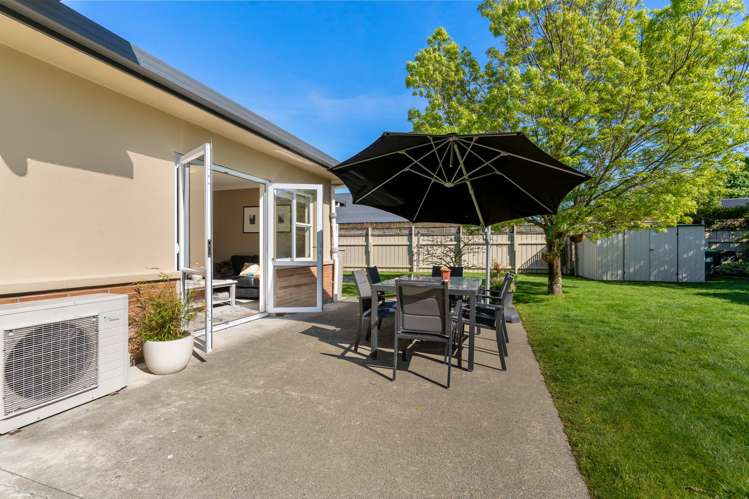 26 Deller Drive Carterton_20