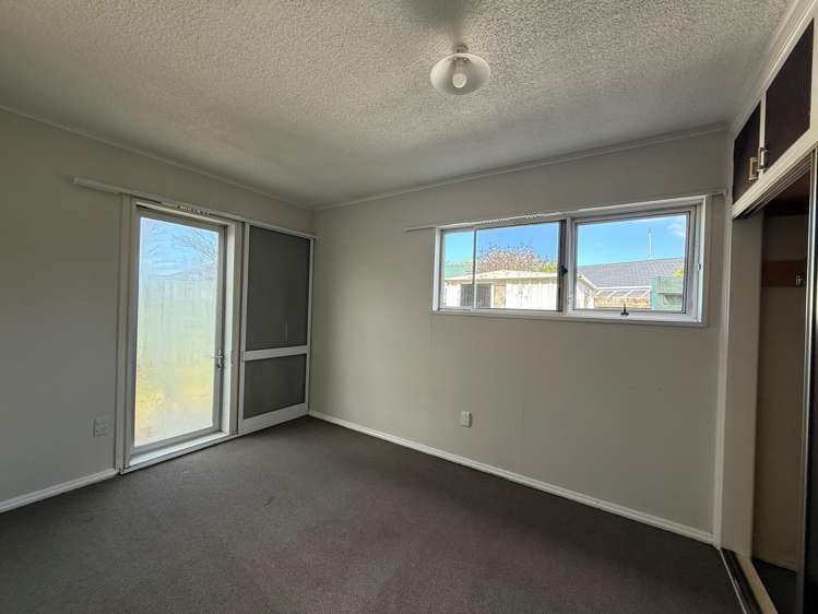 2/46 Delaware Crescent Russley_5