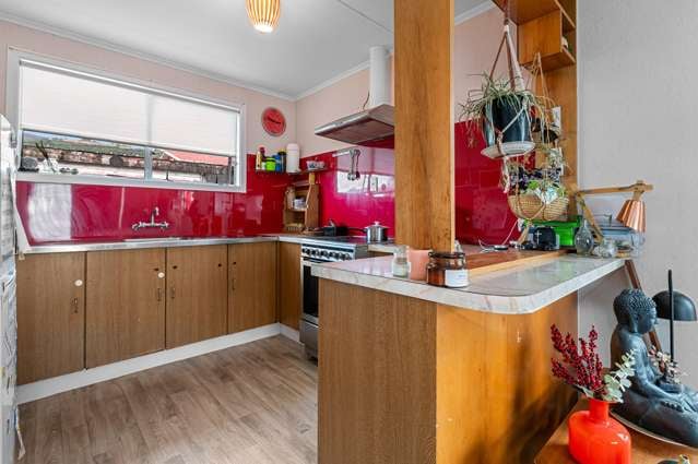 33A Kawaha Point Road Fairy Springs_4