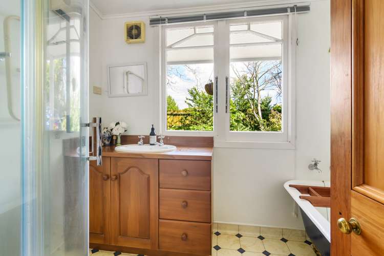 77 Whitby Road Wakefield_12