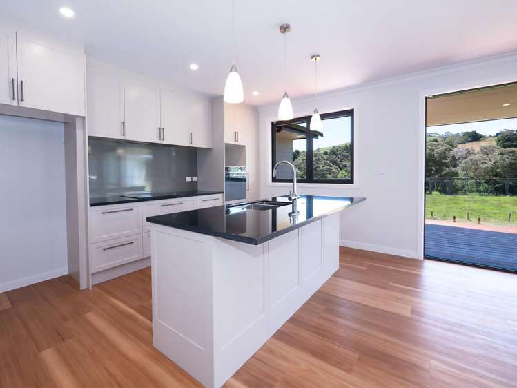 40 Admiralty Drive_0