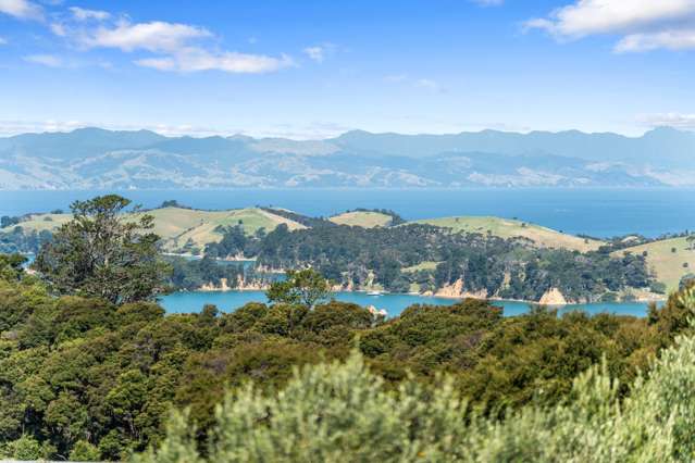 99 Cowes Bay Road Waiheke Island_1