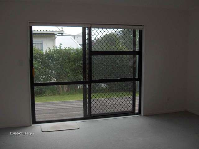 2/46 Moa Road Pt Chevalier_2