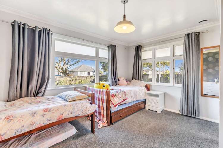 4 Dudley Street Levin_26