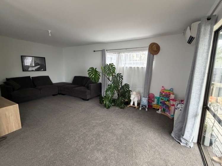 7 Ngapararoa Drive 1098_1