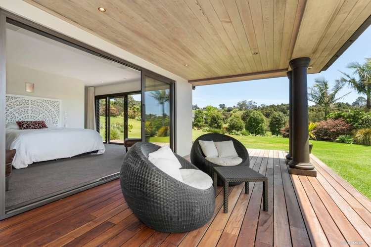 568A Whitford Road Whitford_16