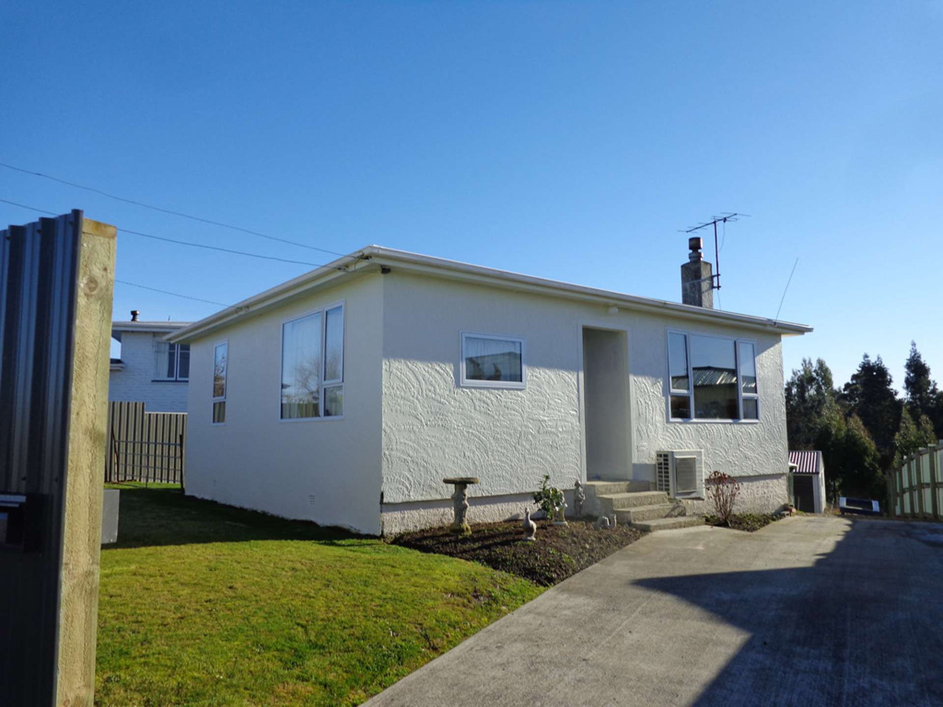 70 Lewin Street Balclutha_0
