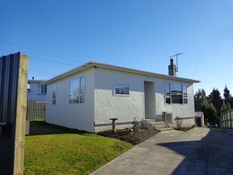 70 Lewin Street Balclutha_0