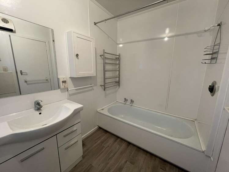 1/172 Evans Street 11293_4