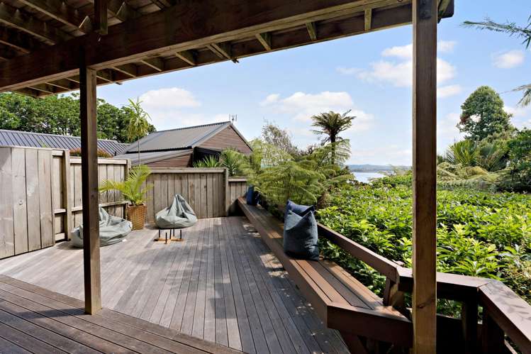 4/33-35 Teal Crescent Beach Haven_10